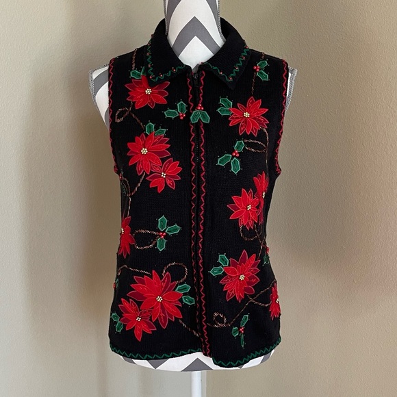 White Stag Poinsettia Zip Up Christmas Vest - Size: Small 4-6 - Picture 1 of 6